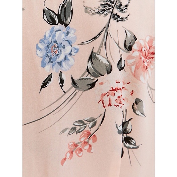 Torrid Peach Floral Georgette Peplum Tie Front Top - Picture 4 of 4